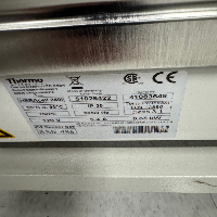 Thermo HERAcell 240i Double Stack CO2 Incubator image 3